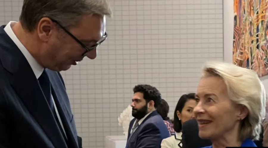 KE-ja thotë se takimi von der Leyen-Vuçiq ishte “spontan dhe i shkurtër”