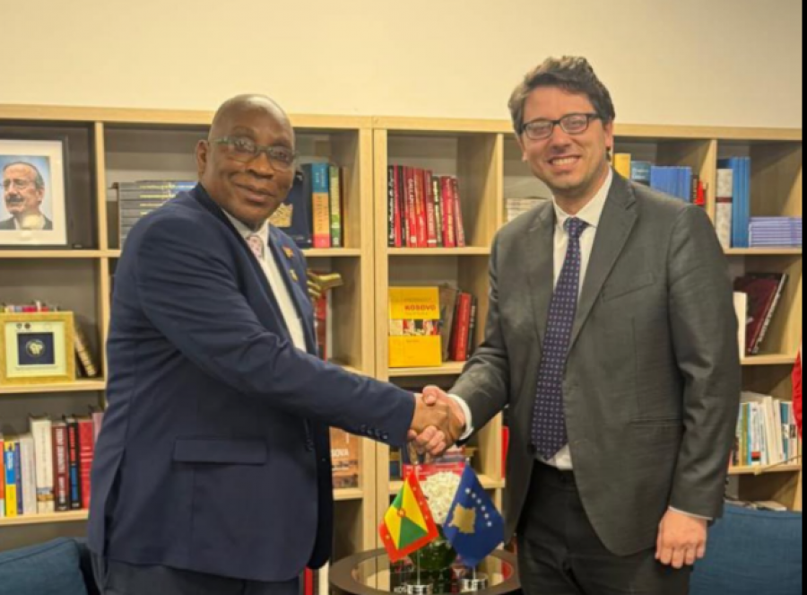 Murati takohet me homologun nga Grenada, diskutojnë për zgjerim bashkëpunimi