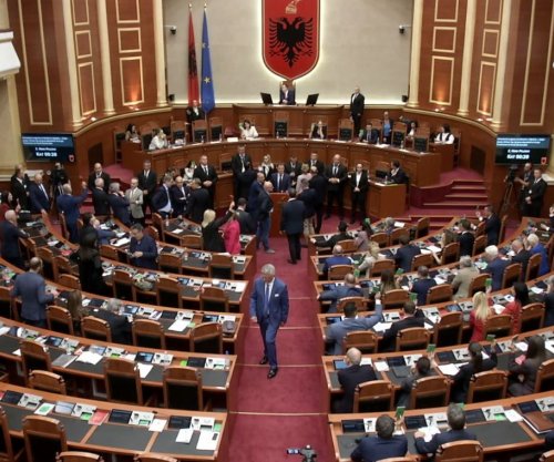 Kuvendi i Shqipërisë miraton projektligjin për dërgimin e trupave në Gaza