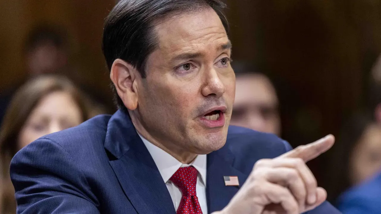 Rubio thotë se Serbia është e përfshirë në “çështje potencialisht problematike dhe shpërthyese”