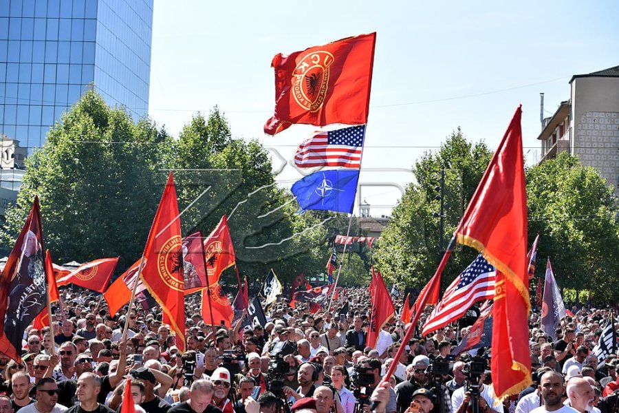 “Liria ka Emër” fton mërgimtarët në protesta më 26 dhe 27 shtator