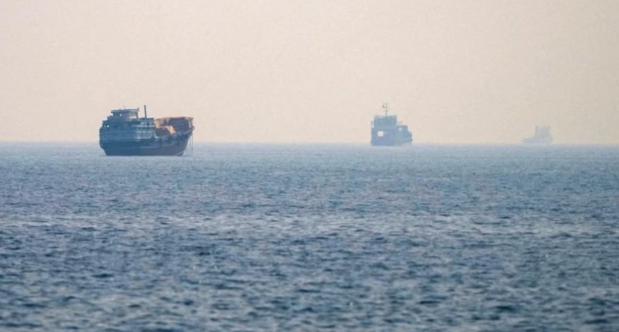 Irani propozon një plan 7-ditor për hapjen e Hormuzit