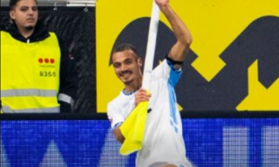 Futbollisti i Izraelit përjashtohet pas festimit të golit me gjest si armë