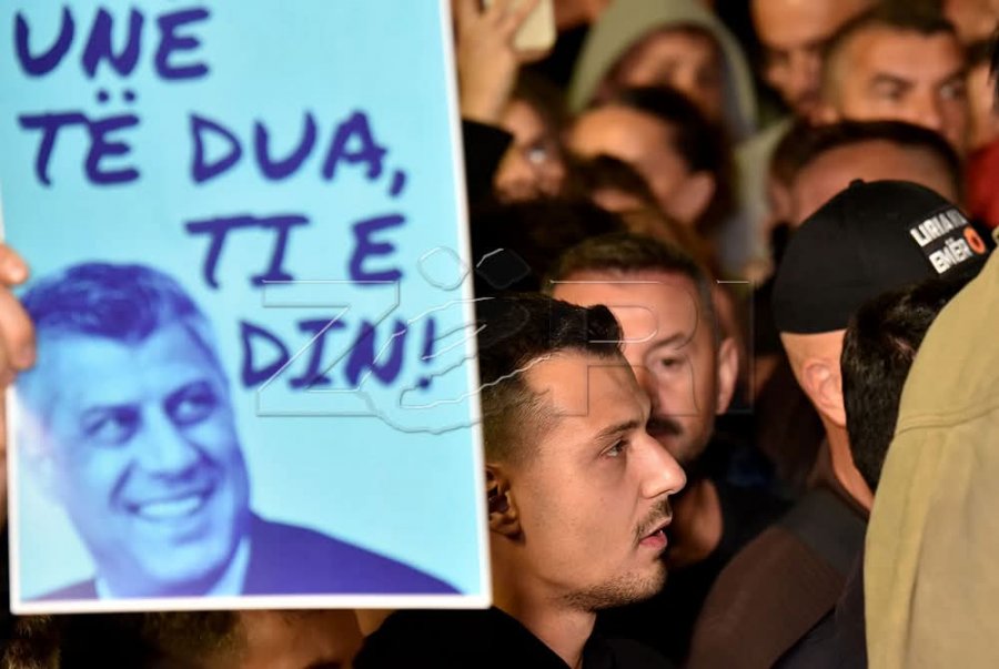 “Qëndresa vazhdon, zëri ynë nuk shuhet”, Endrit Thaçi reagon pas natës së 11-të të protestës