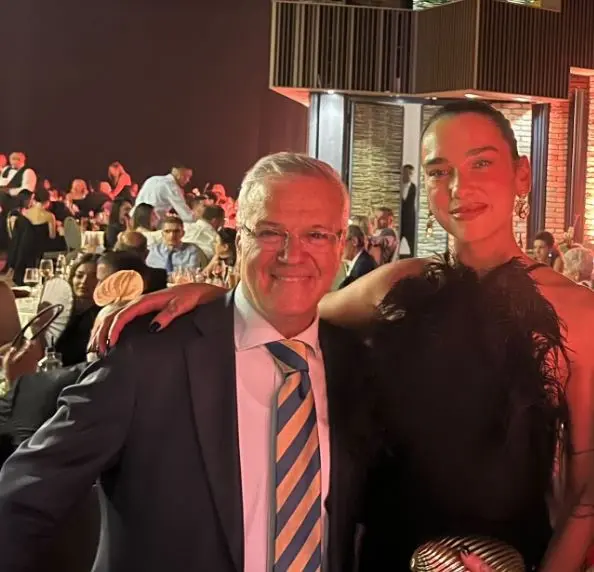 Dani pozon me Duan: Fat i madh që ne, kombi jonë të kemi ty