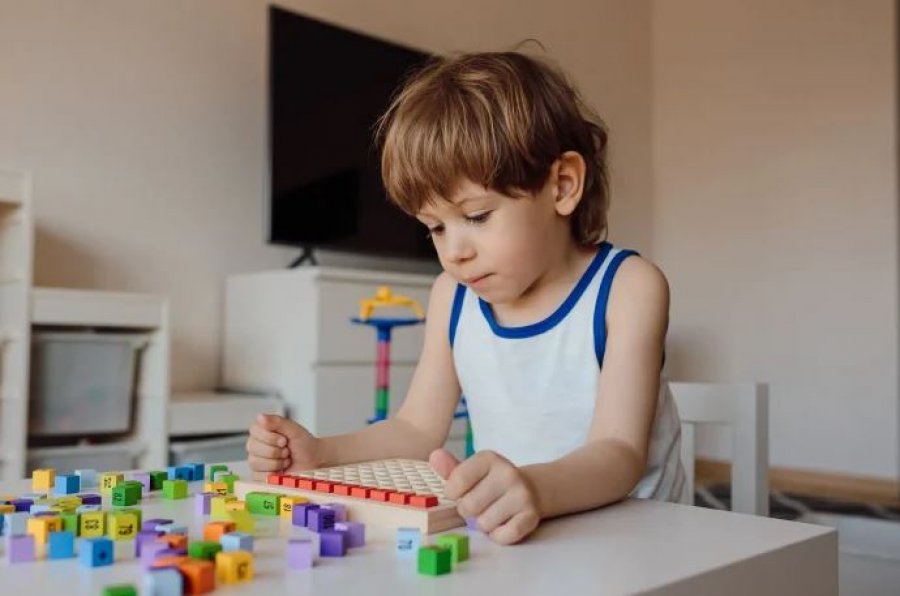 Infeksionet e rralla gjatë shtatzënisë lidhen me rrezik më të lartë të autizmit te fëmijët