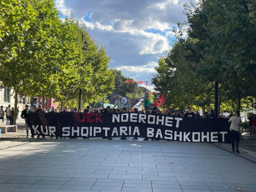 OVL e UÇK-së falënderon tifogrupet për protestën: Rivaliteti na ndan, por UÇK-ja na bashkon