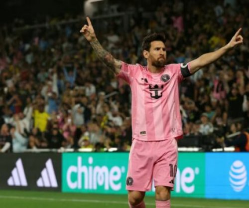 Messi shënon gol spektakolar nga faulli