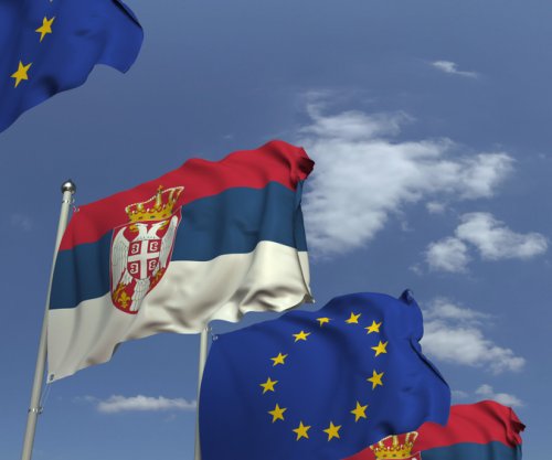 Brukseli ia kujton Serbisë nevojën për zbatimin e sanksioneve të BE-së ndaj Rusisë, pas bisedës Vuçiq - Putin